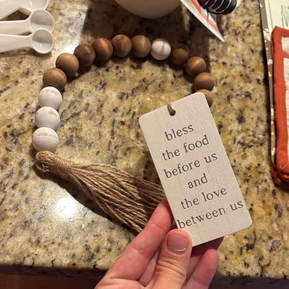 KitchenAid White Measuring Set with Floral utensil holder - Picture 10 of 10